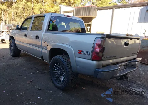 2005 Chevrolet Silverado 1500 Z71 z USA, uszkodzony, nr VIN 2GCEK13T551119332